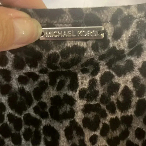 Michael Kors, women’s leopard print,  black and gray excellent condition - Picture 3 of 6